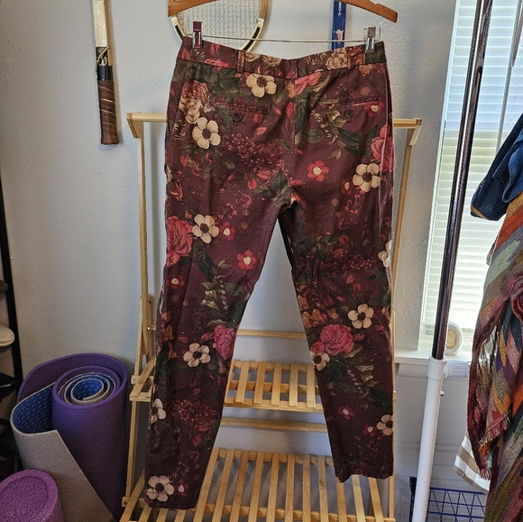 Talbots weekender floral tapered pants - Picture 5 of 7